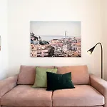 Modern 1Bdr In Downtown Lisbon By Lovelystay
